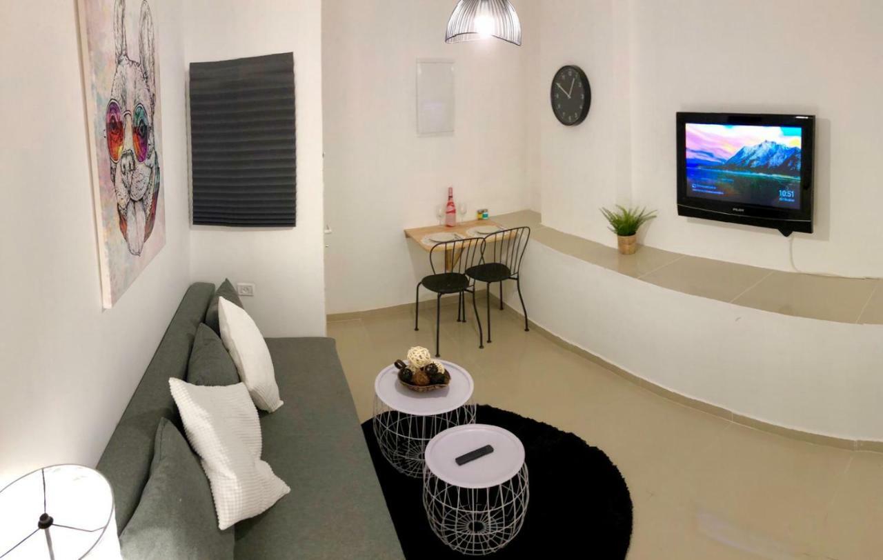 Gorgeous Boutique Apt!! //Prime Market Location!! Jerusalem Exterior photo